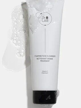 DR. BRANDT SKINCARE  Foaming Face Cleanser